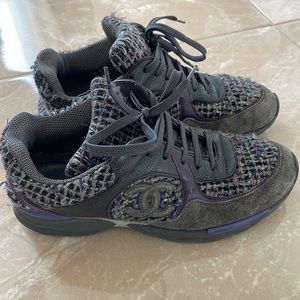 Chanel tweed sneaker